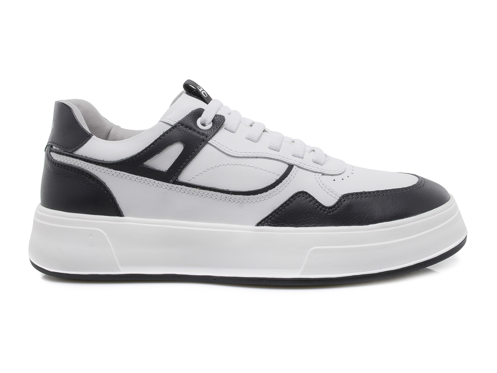 OMD65440-TNC61 TORONTO PRETO/BRANCO UNIS OMODA EVA PRETO/ALVEJADO